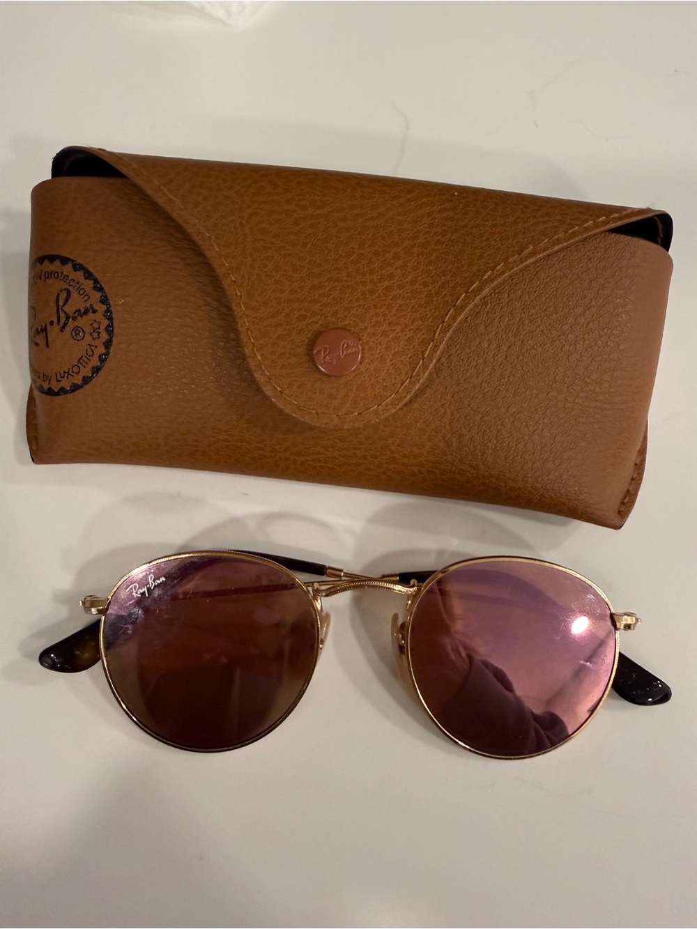 Ray-Ban Gold Frame Sunglasses with Pink Lenses and Brown Case